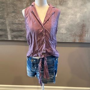 Women’s Willow & Root Button-Front Collared Tank Top